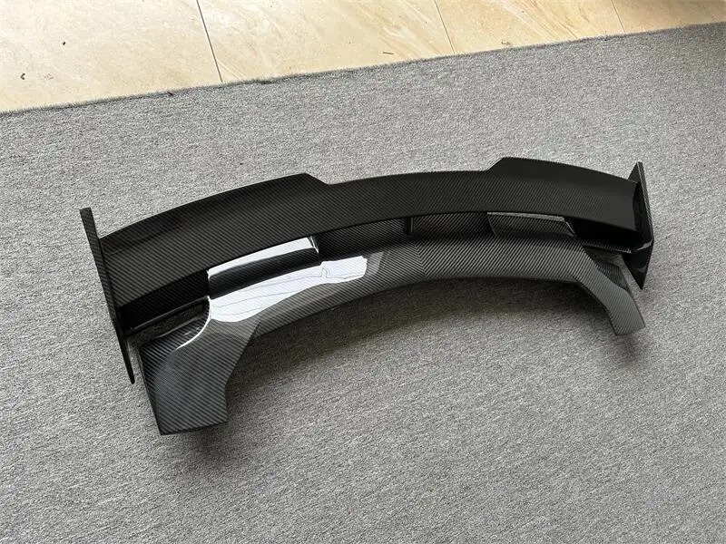 Dry Carbon Bumper Lip Rear Spoiler Wing for URUS S M Style Rear Wing